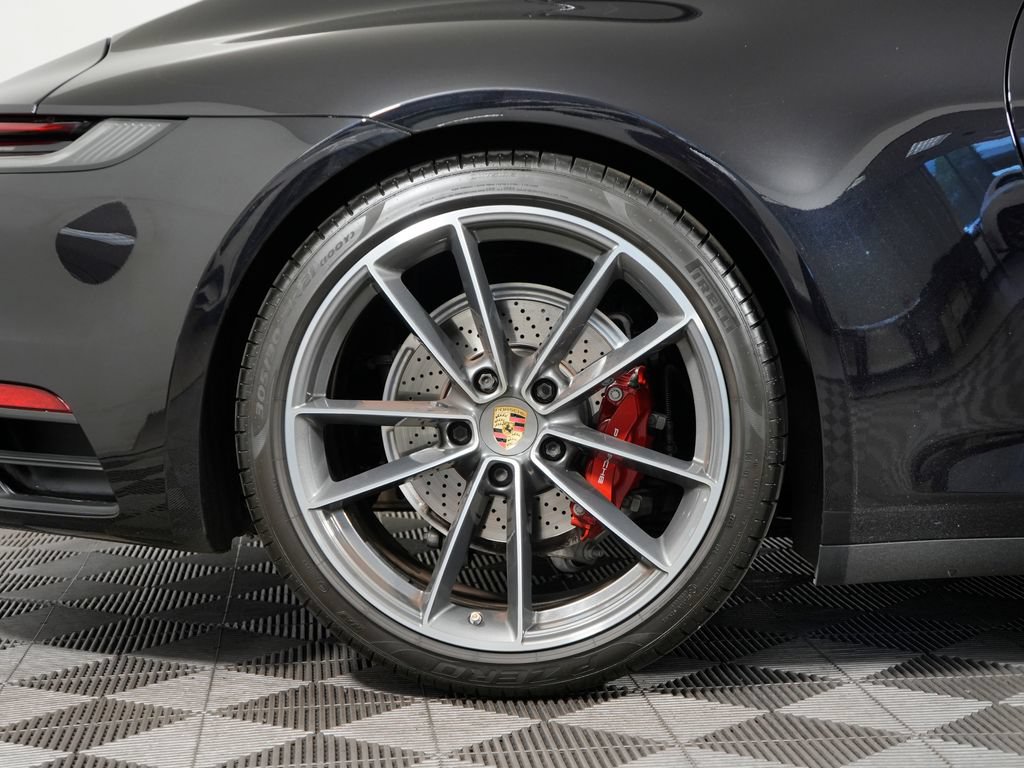 Certified 2020 Porsche 911 Carrera RWD image 18