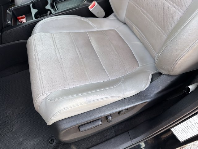Used 2020 Honda CR-V EX-L image 21