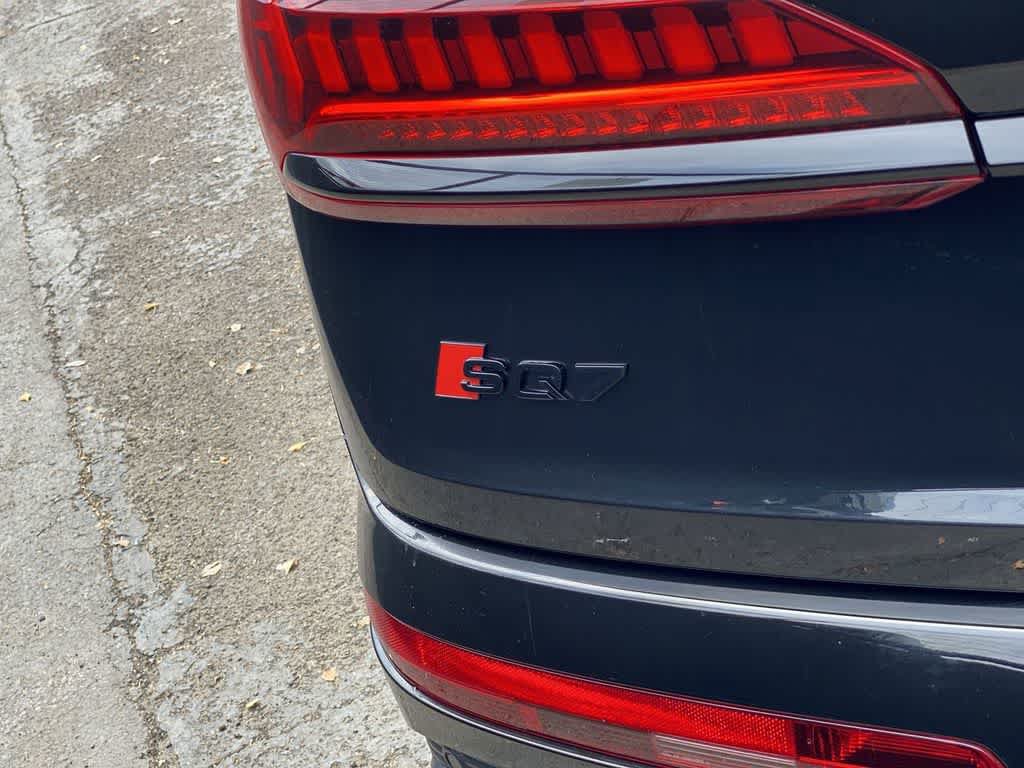 Used 2023 Audi SQ7 Prestige AWD/4WD image 10