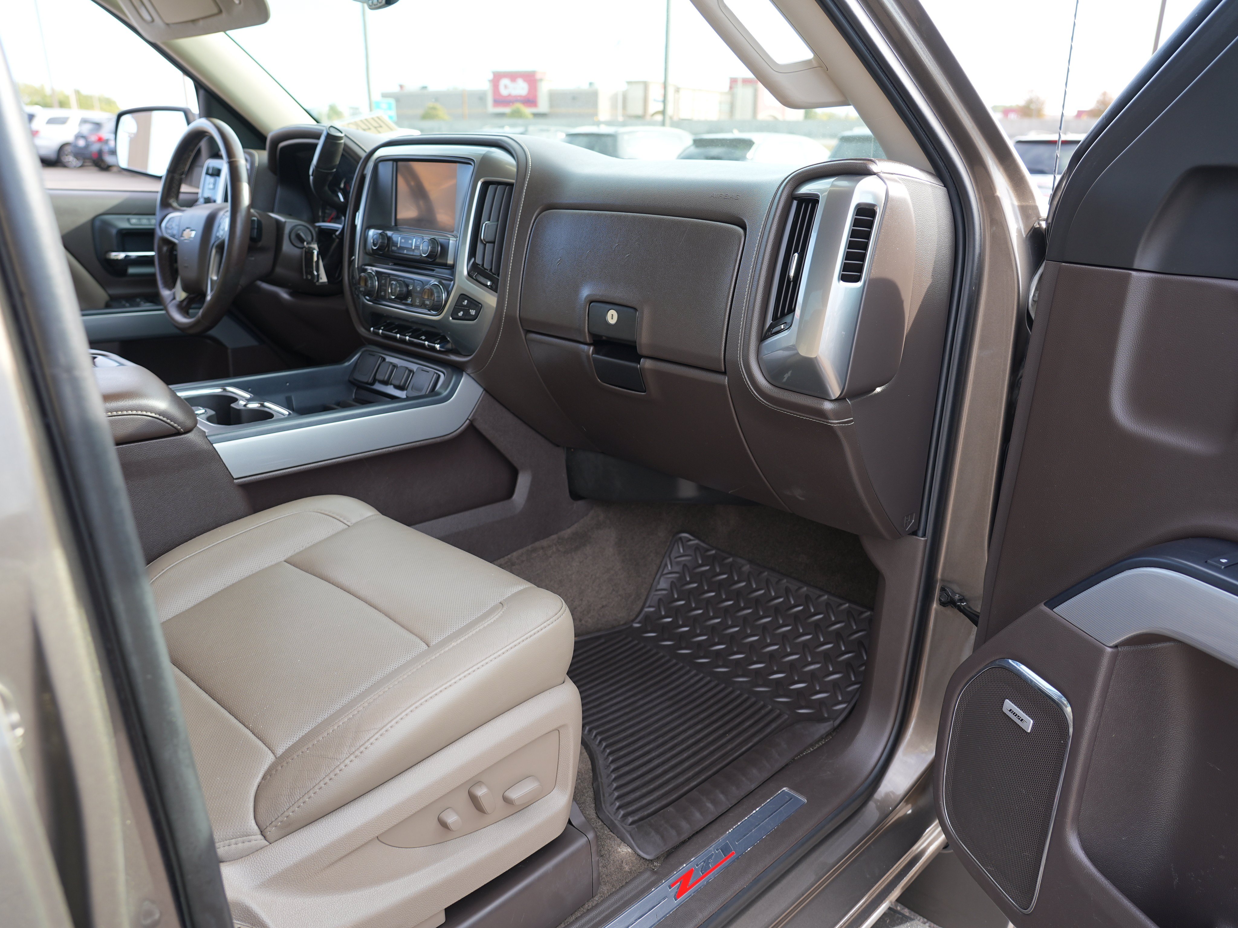 Used 2014 Chevrolet Silverado 1500 LTZ Z71 w/ LTZ Plus Package AWD/4WD image 25