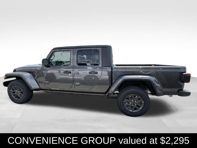 New 2025 Jeep Gladiator Sport image 4