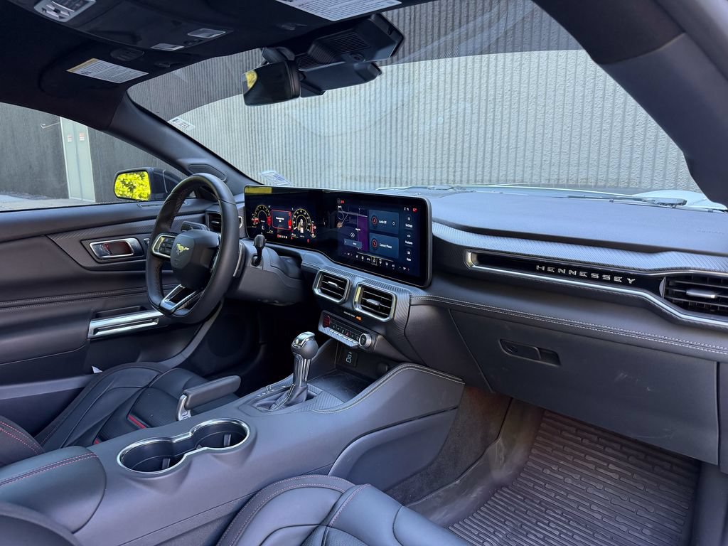 Used 2025 Ford Mustang GT Premium w/ GT Performance Package RWD image 18