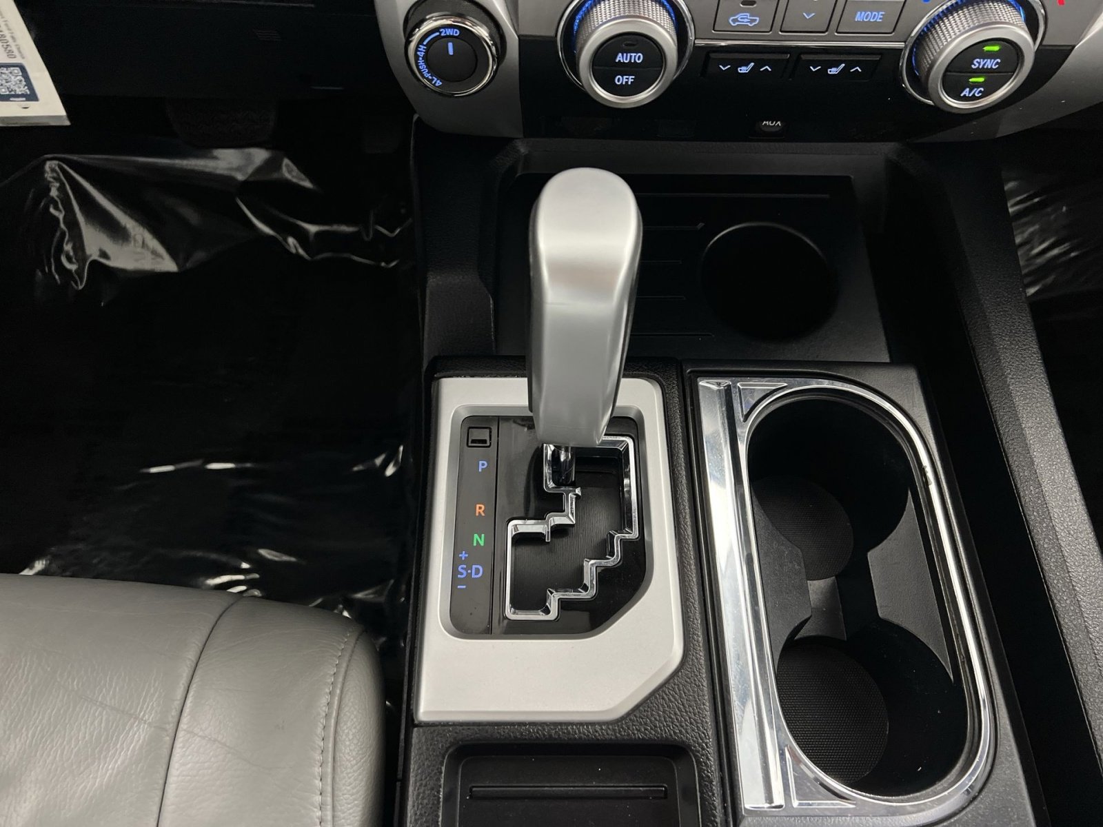 Used 2018 Toyota Tundra Limited image 20