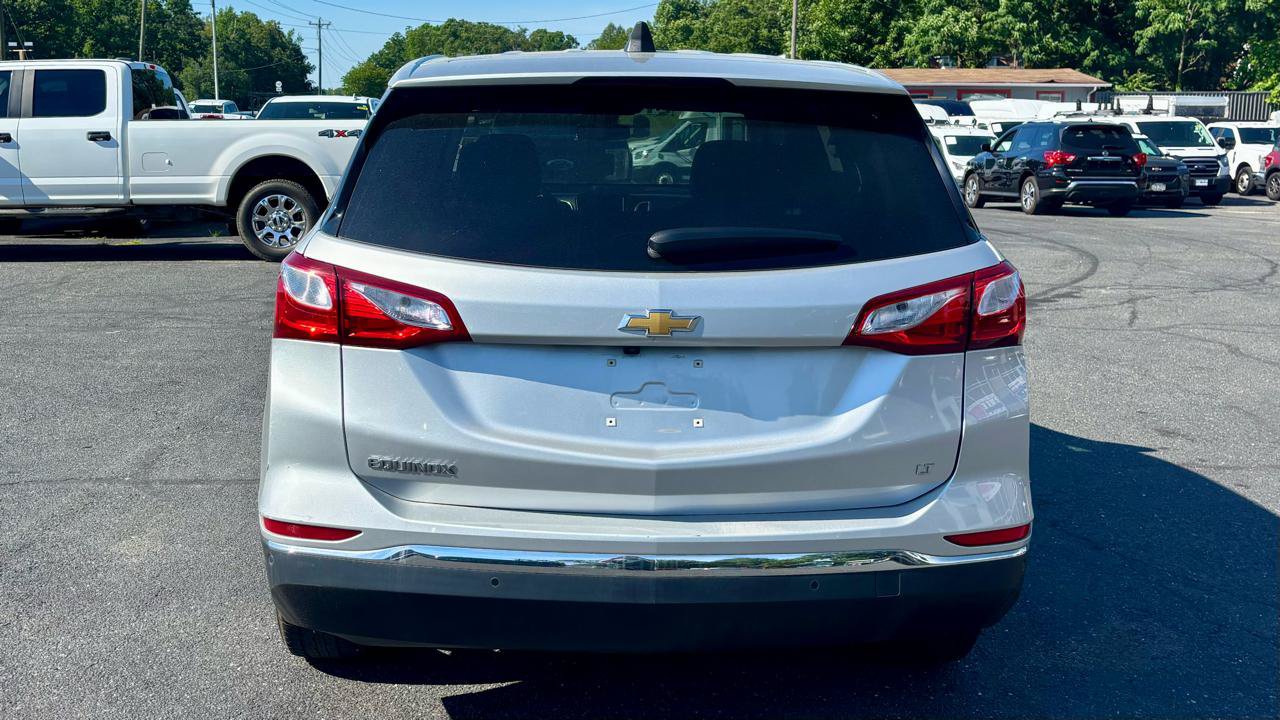 Used 2021 Chevrolet Equinox LT w/ Driver Convenience Package FWD image 7