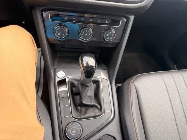 Certified 2024 Volkswagen Tiguan Wolfsburg Edition AWD/4WD image 26