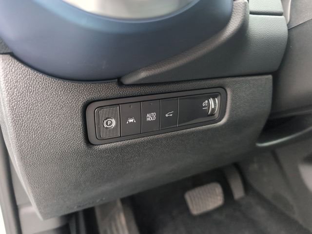 New 2025 Chevrolet Equinox EV LT image 16