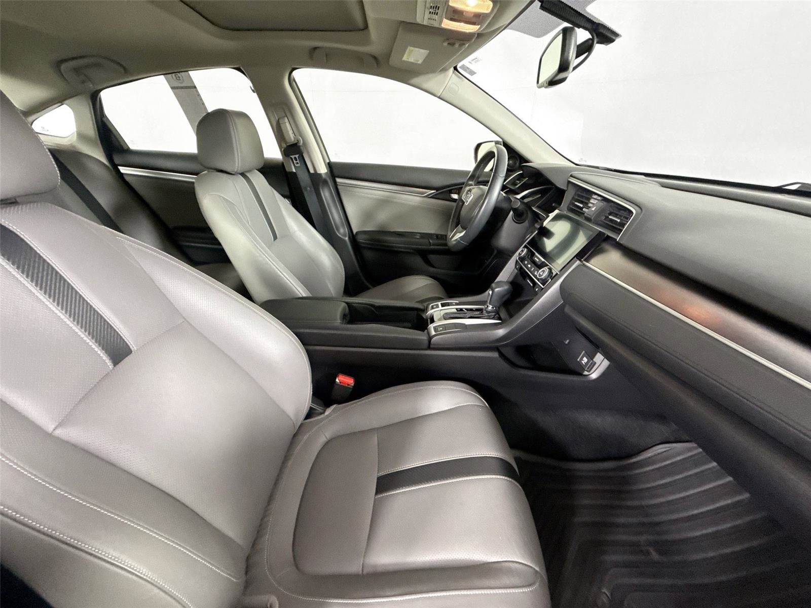 Used 2018 Honda Civic EX-L image 39