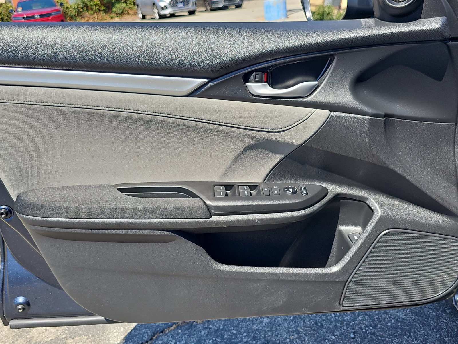 Used 2021 Honda Civic EX image 24