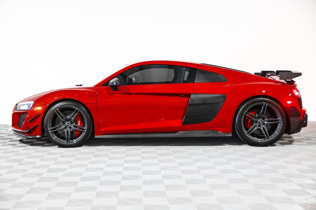 Used 2023 Audi R8 V10 GT RWD image 12