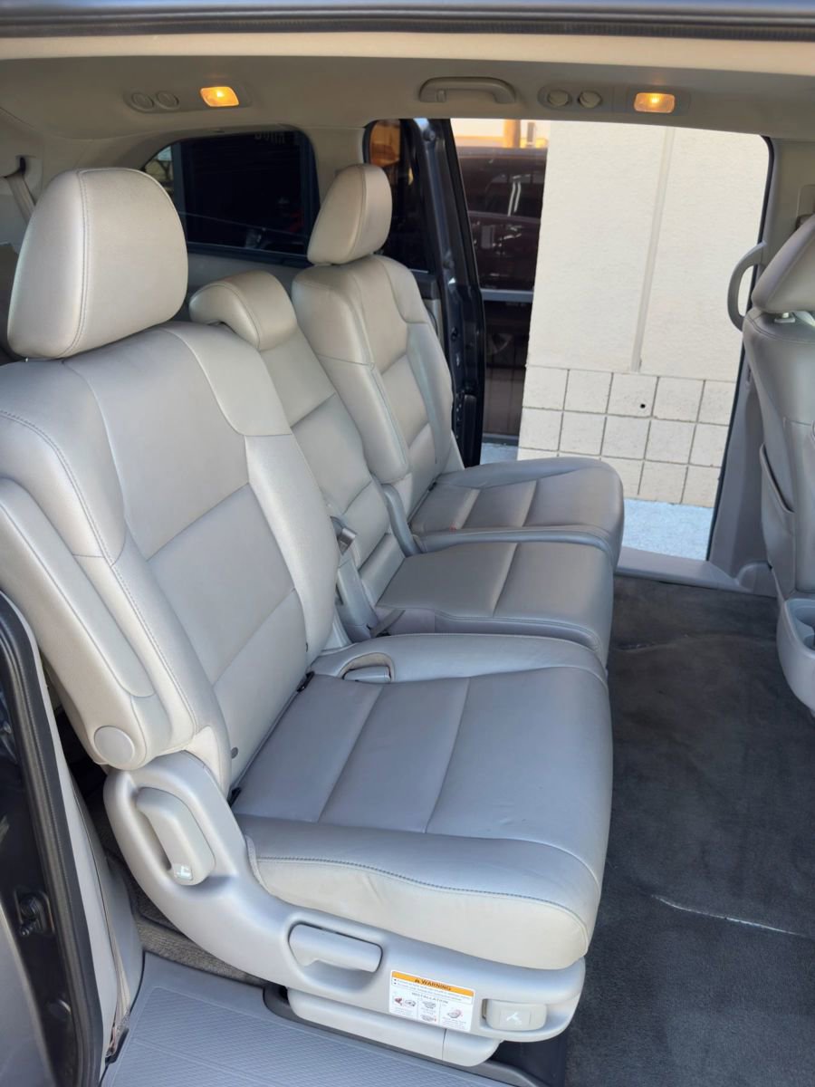 Used 2014 Honda Odyssey EX-L image 18