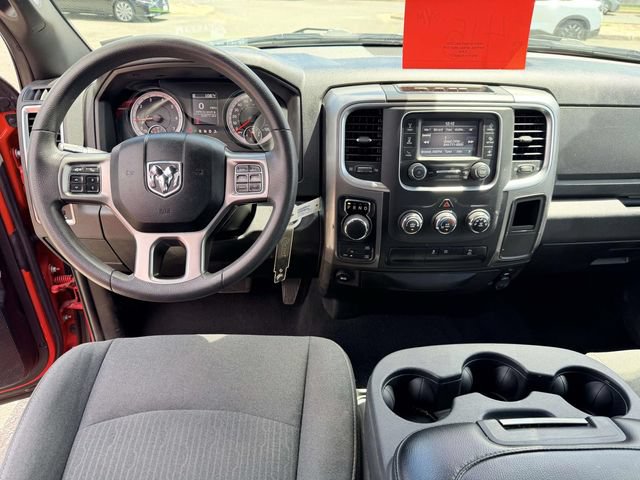 Used 2024 RAM 1500 Warlock AWD/4WD image 17