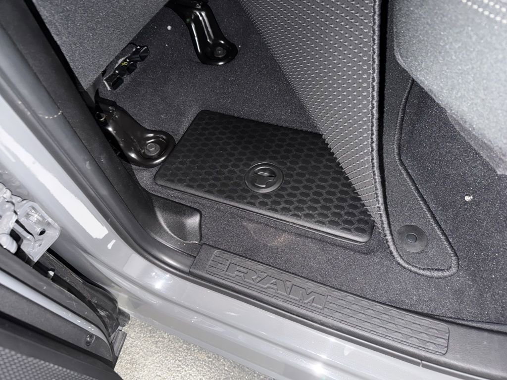 New 2026 RAM 2500 Big Horn AWD/4WD image 35