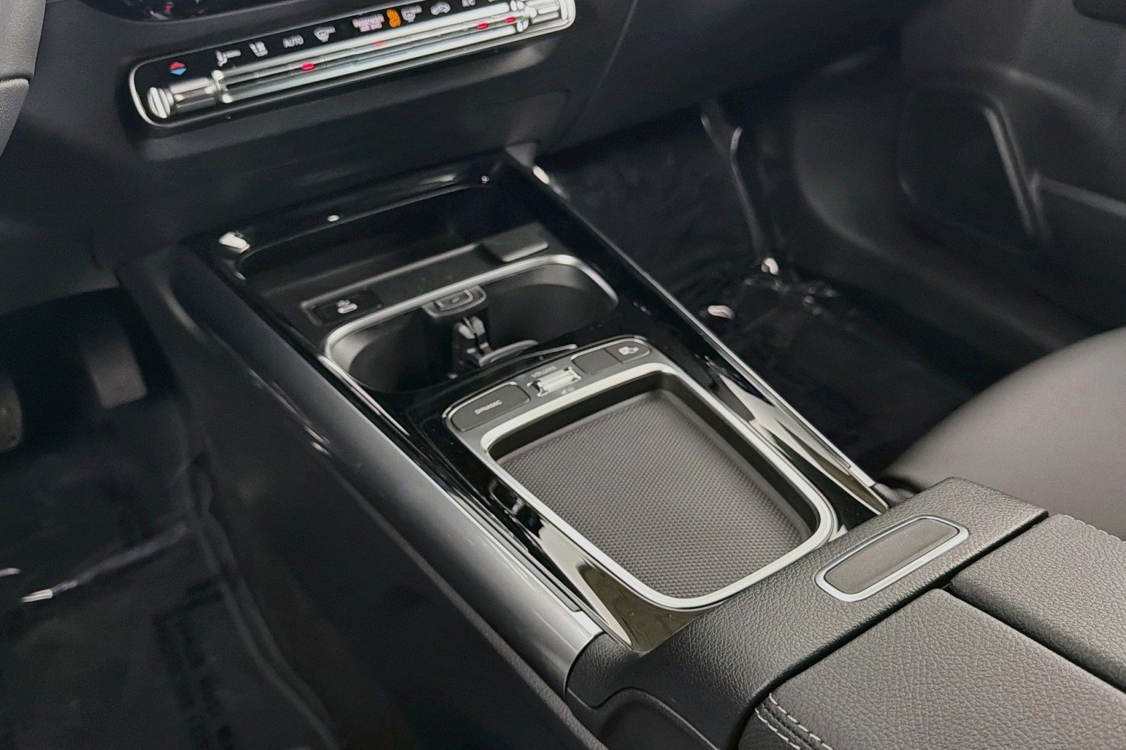 New 2026 Mercedes-Benz GLA 250 image 5