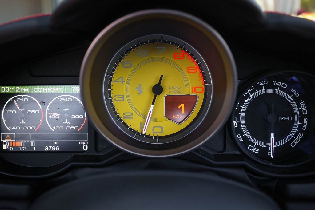 Certified 2013 Ferrari California image 37
