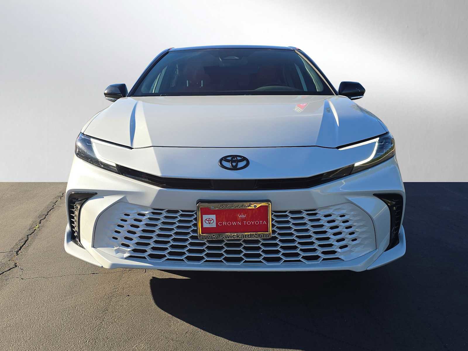 Used 2025 Toyota Camry XSE image 8