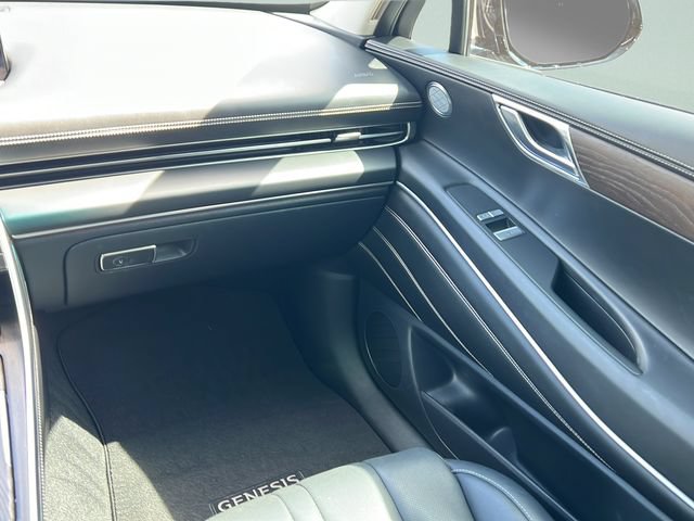 Certified 2023 Genesis GV80 2.5T AWD/4WD image 16