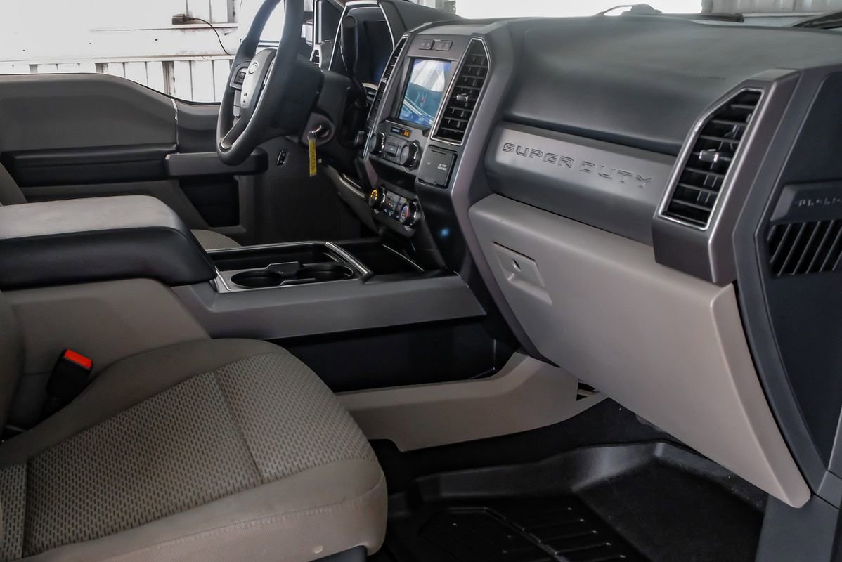 Used 2022 Ford F350 XLT w/ XLT Premium Package AWD/4WD image 12