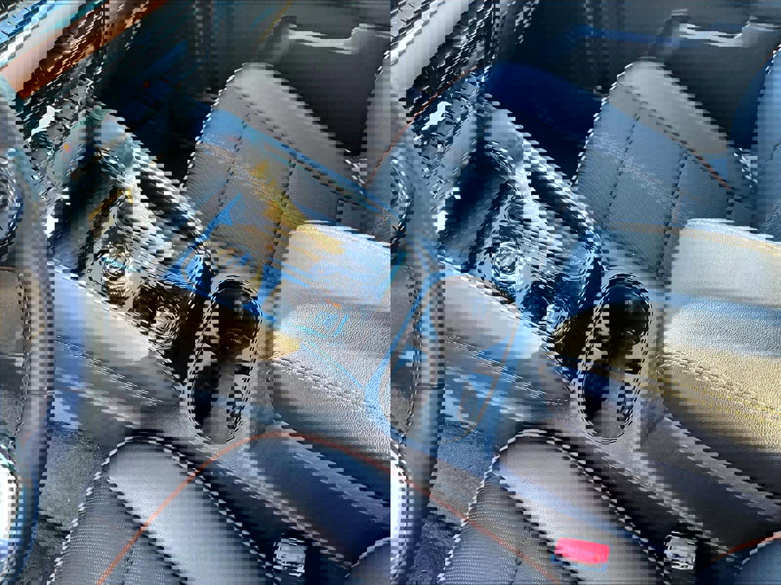 Used 2023 GMC Canyon AT4 w/ Technology Package image 18