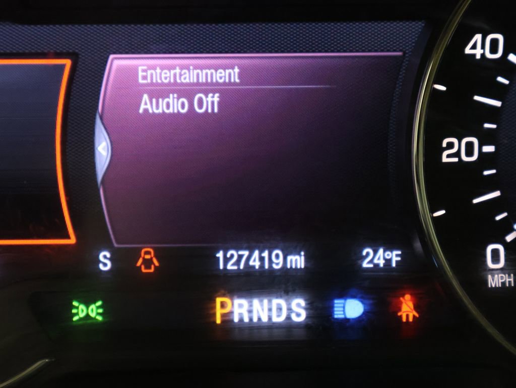 Used 2013 Lincoln MKZ image 40