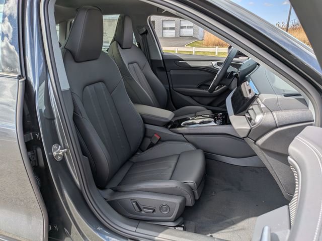 New 2026 Audi A6 Premium Plus AWD/4WD image 16