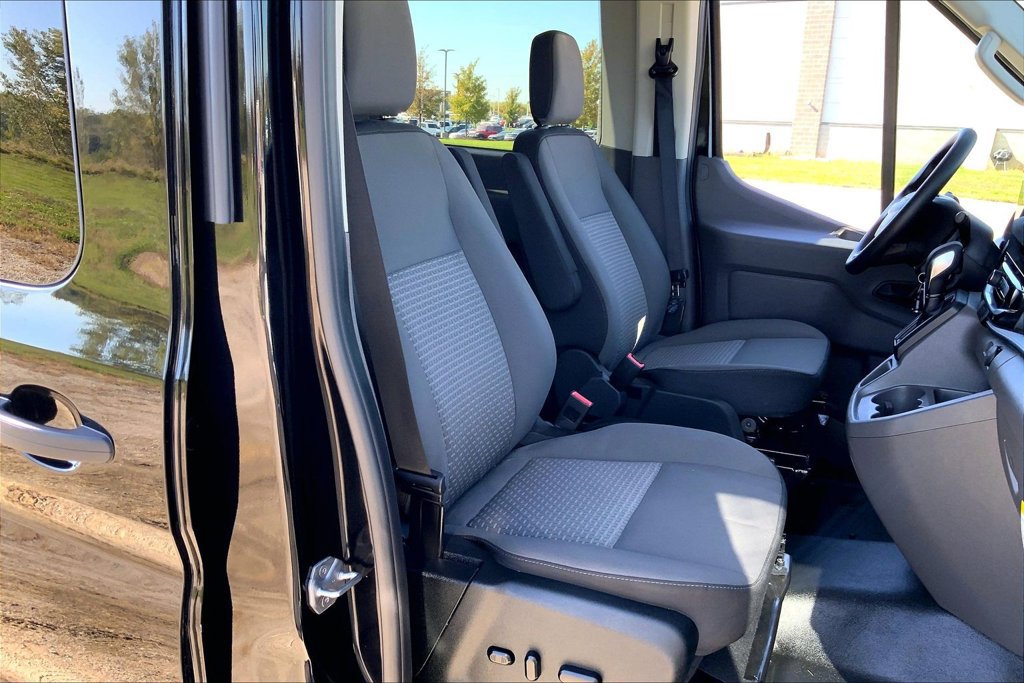Used 2025 Ford Transit 350 XLT AWD/4WD image 7