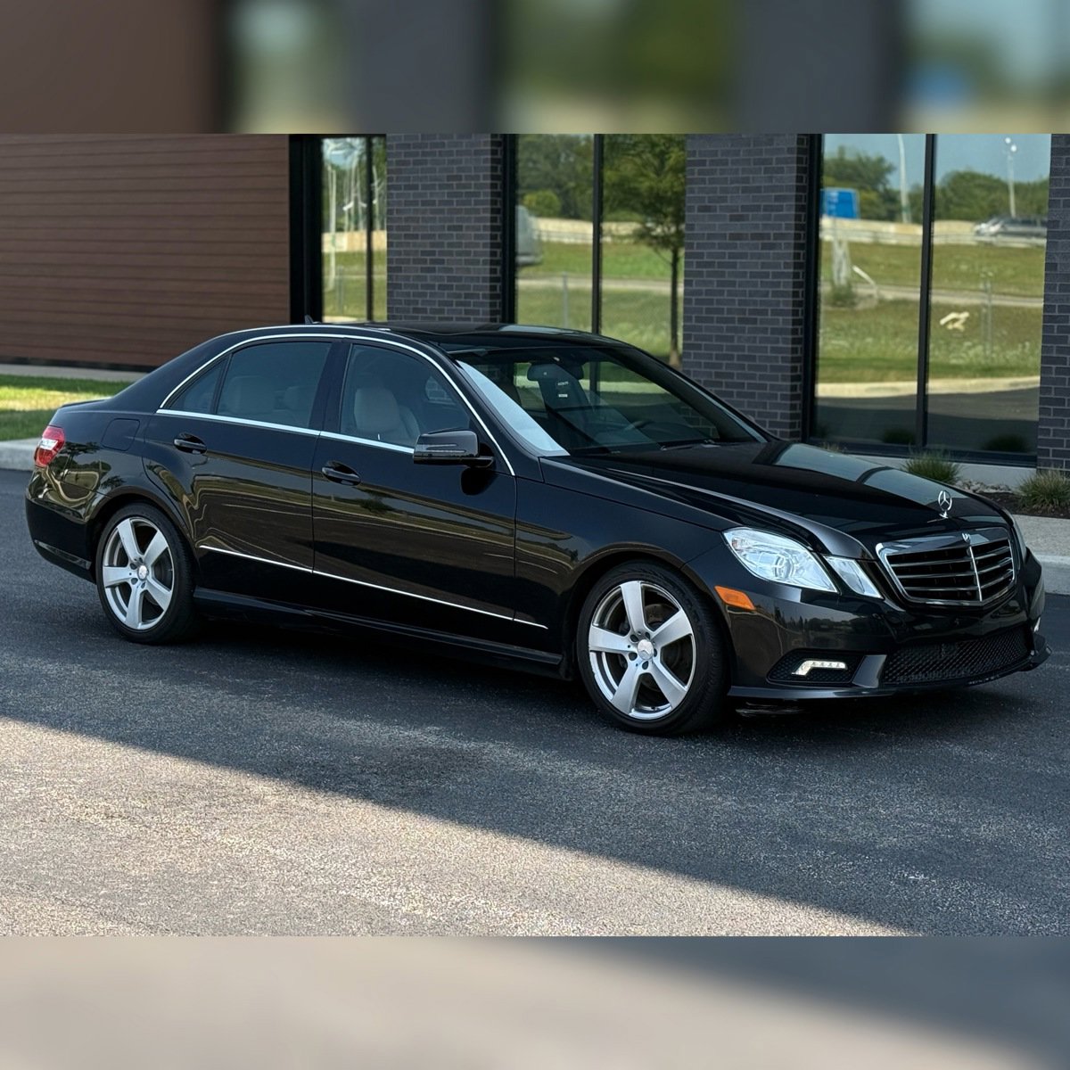 Used 2011 Mercedes-Benz E 350 4MATIC Sedan