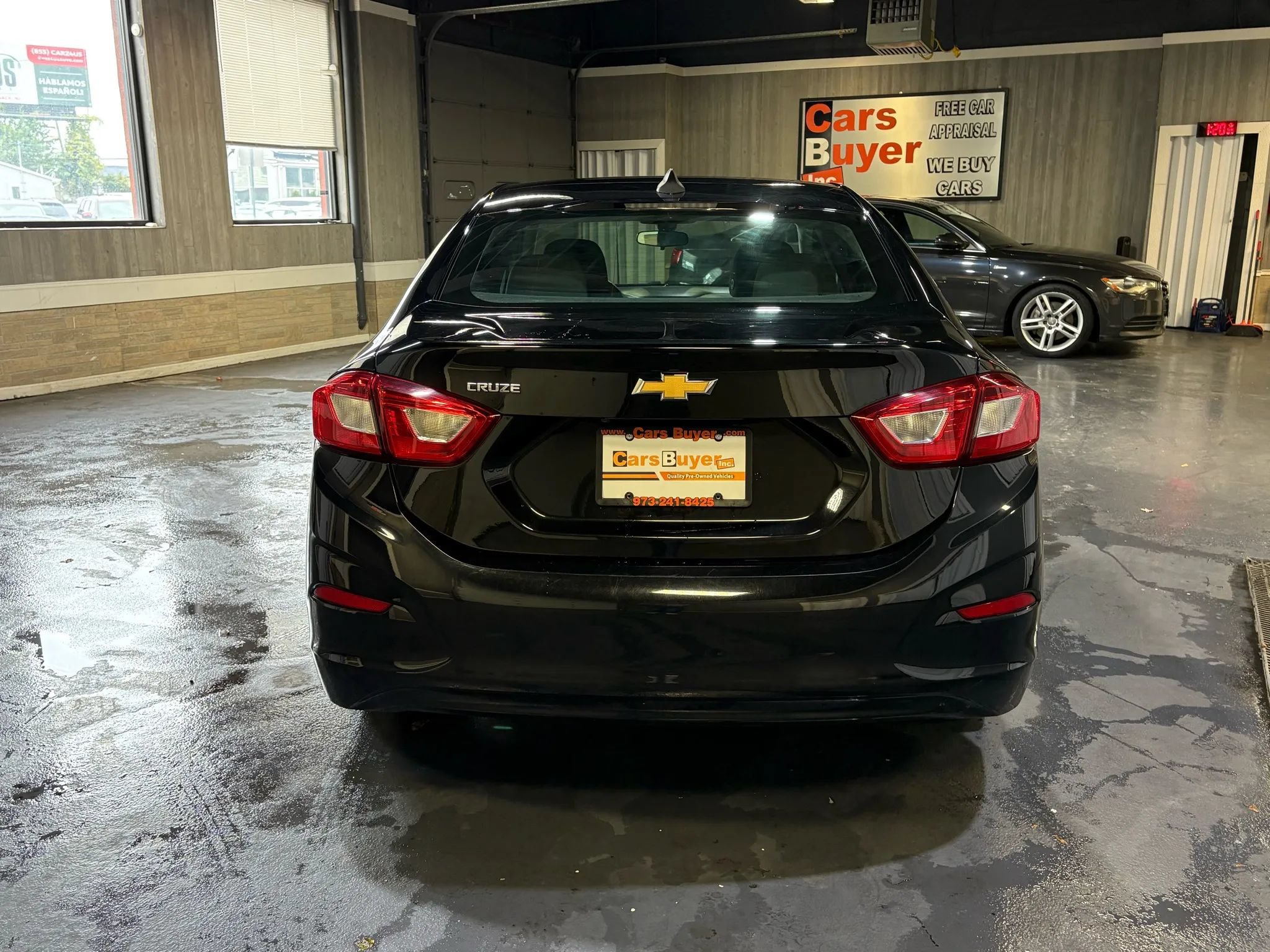 Used 2017 Chevrolet Cruze LS FWD image 5