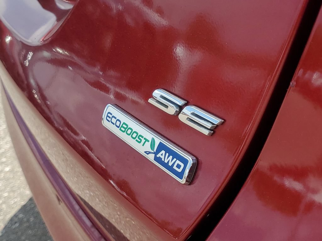 Used 2017 Ford Fusion SE w/ Fusion SE Technology Package AWD/4WD image 6