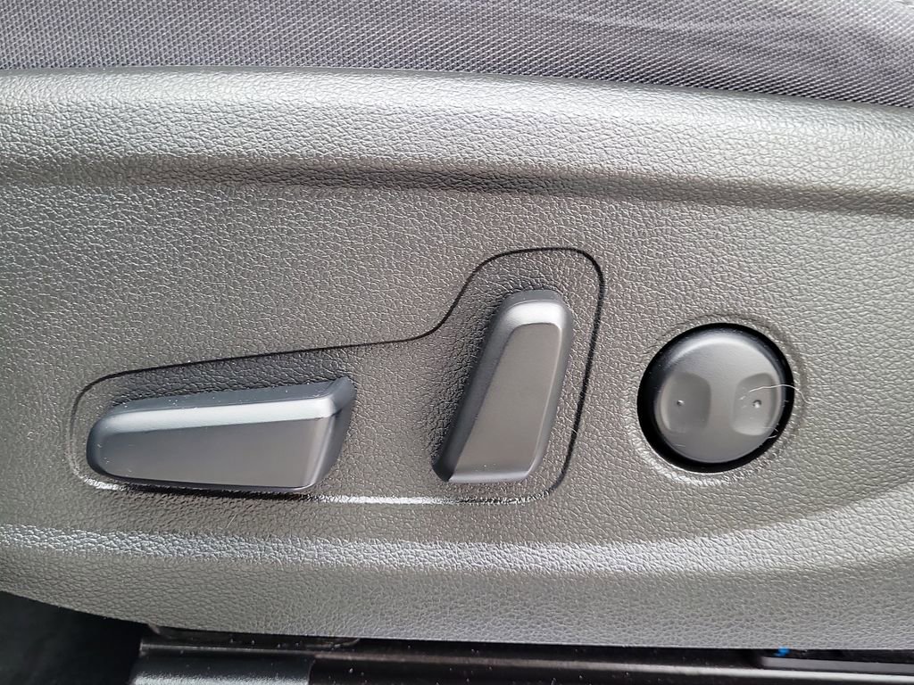 Used 2023 Hyundai Santa Fe SEL image 22