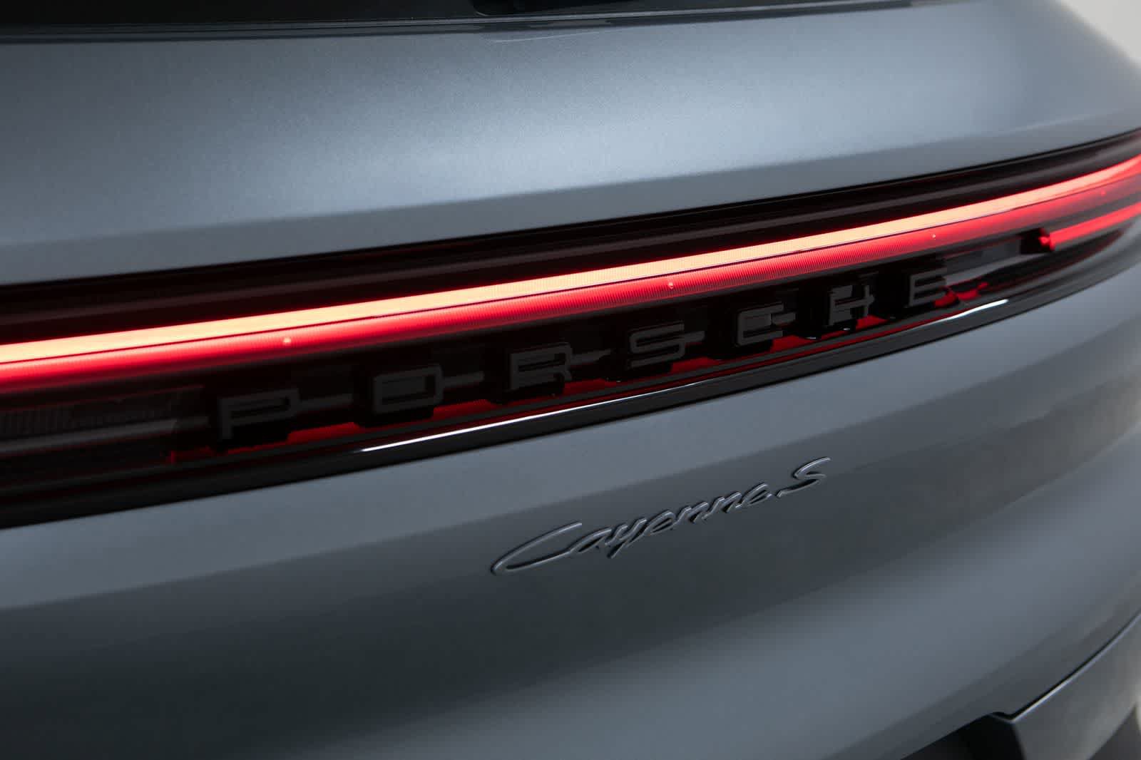 New 2026 Porsche Cayenne S AWD/4WD image 37