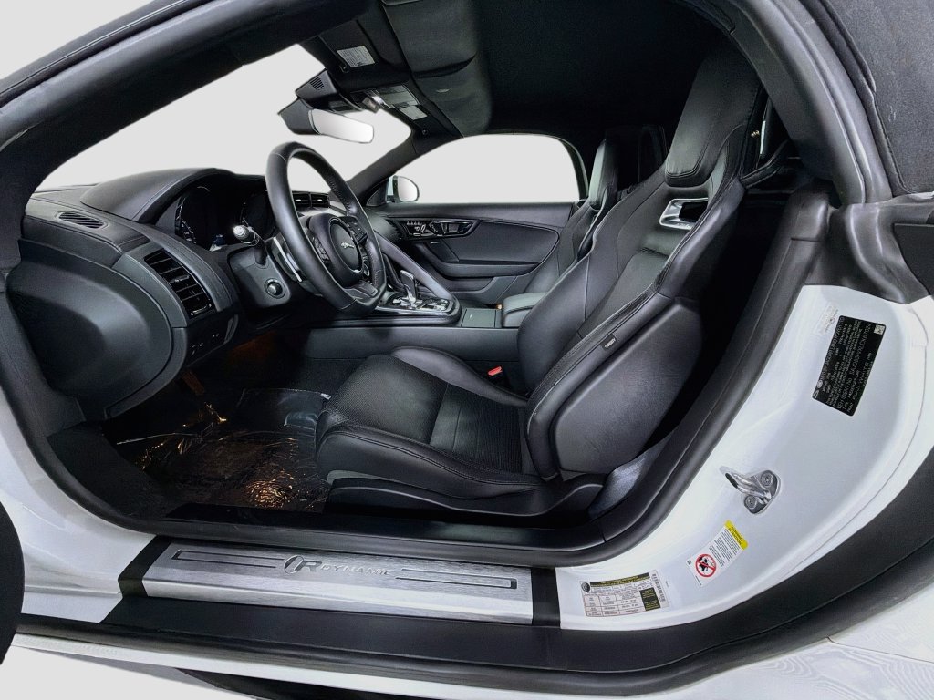 Used 2020 Jaguar F-TYPE R-Dynamic AWD/4WD image 21