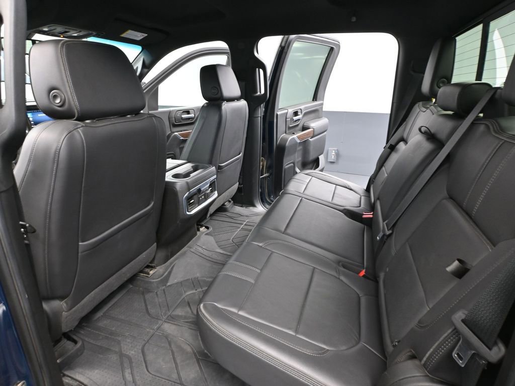 Used 2022 Chevrolet Silverado 2500 High Country w/ Z71 Off-Road Package image 44