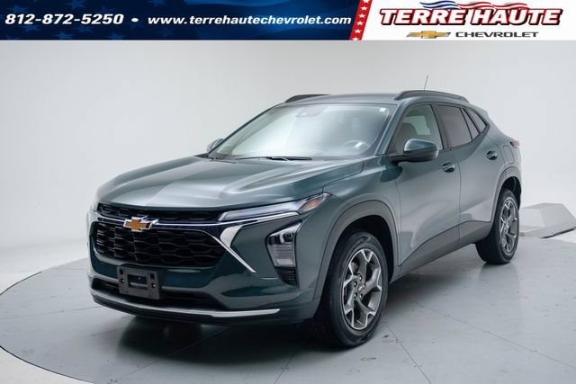 Used 2025 Chevrolet Trax LT
