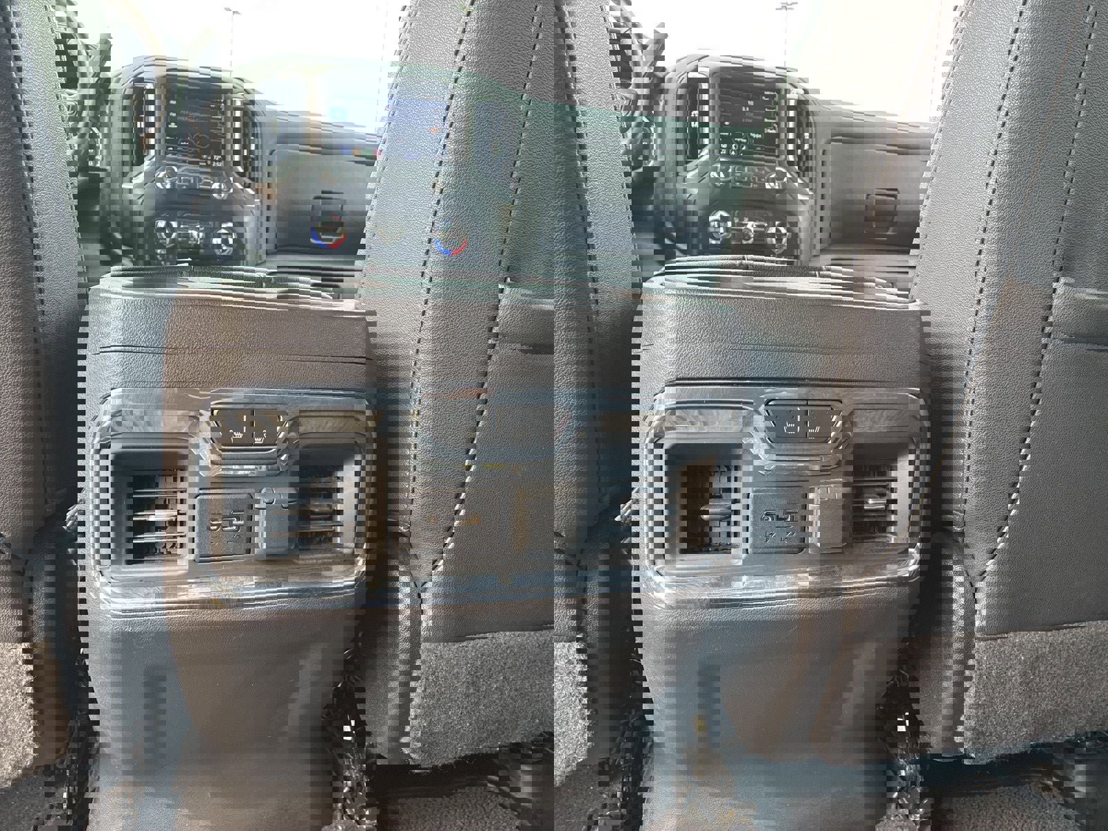 Used 2021 GMC Sierra 1500 AT4 w/ AT4 Premium Package image 20