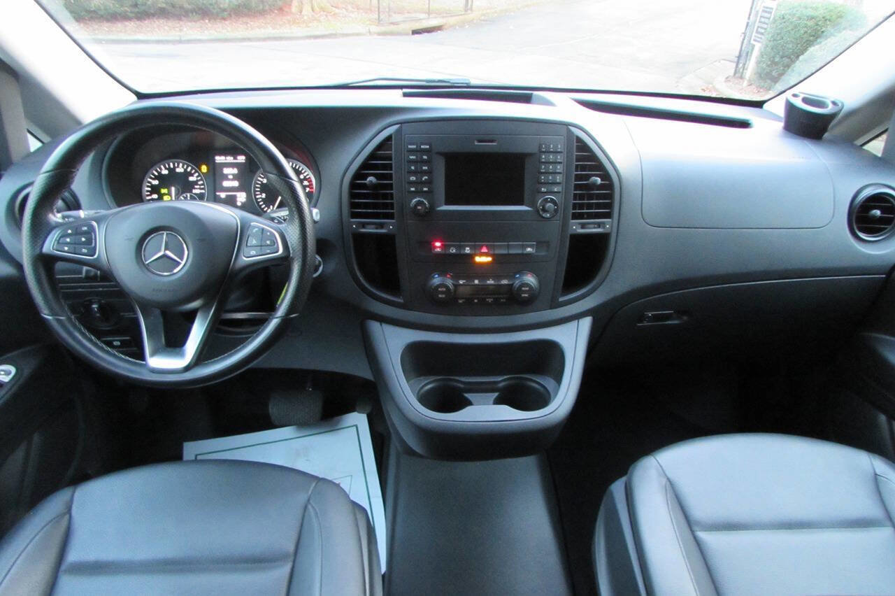 Used 2018 Mercedes-Benz Metris Passenger image 18