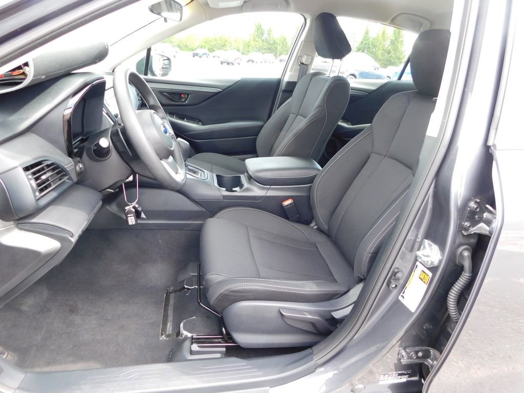 Used 2025 Subaru Legacy AWD/4WD image 12