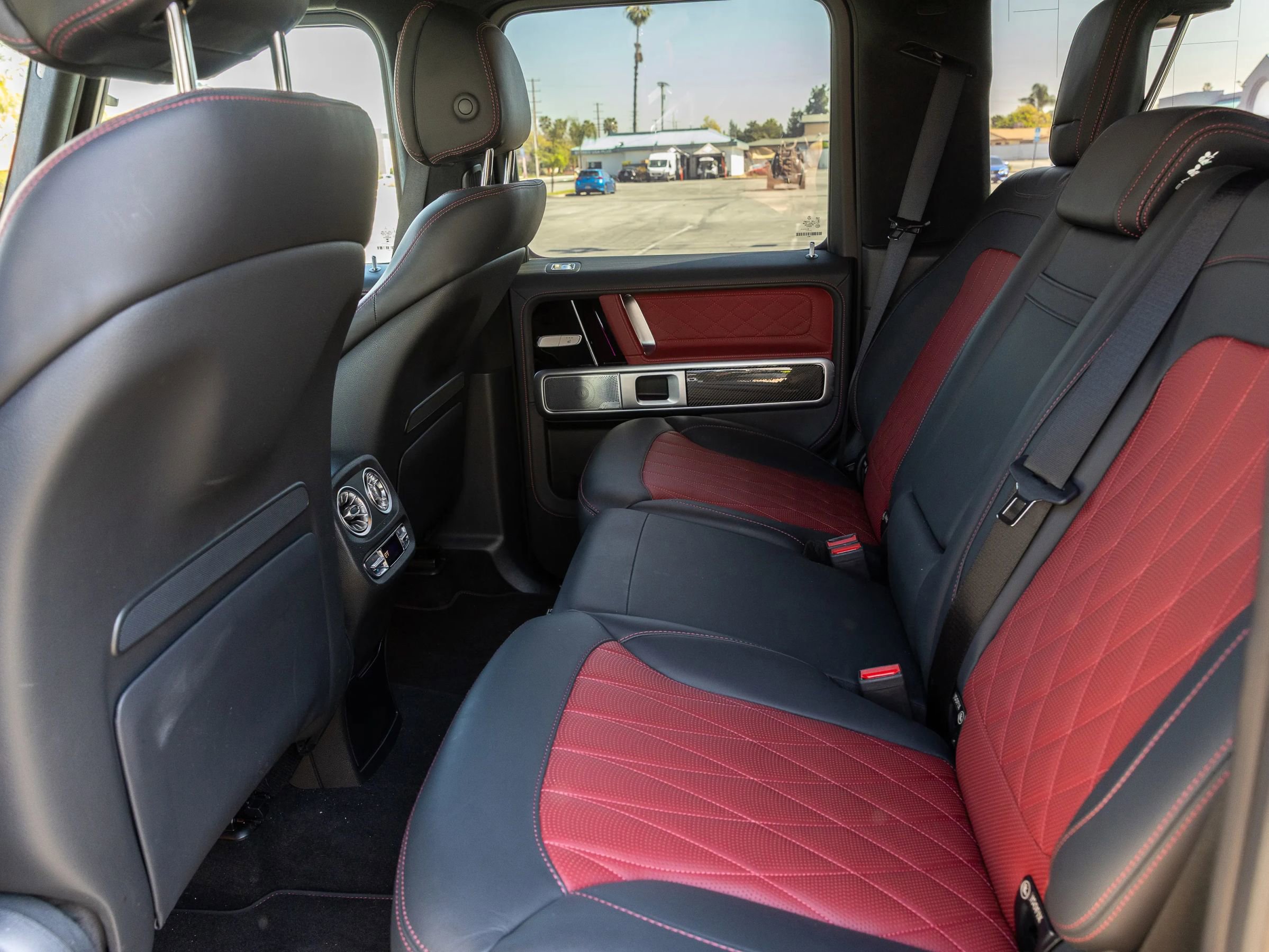Used 2024 Mercedes-Benz G 63 AMG 4MATIC image 36