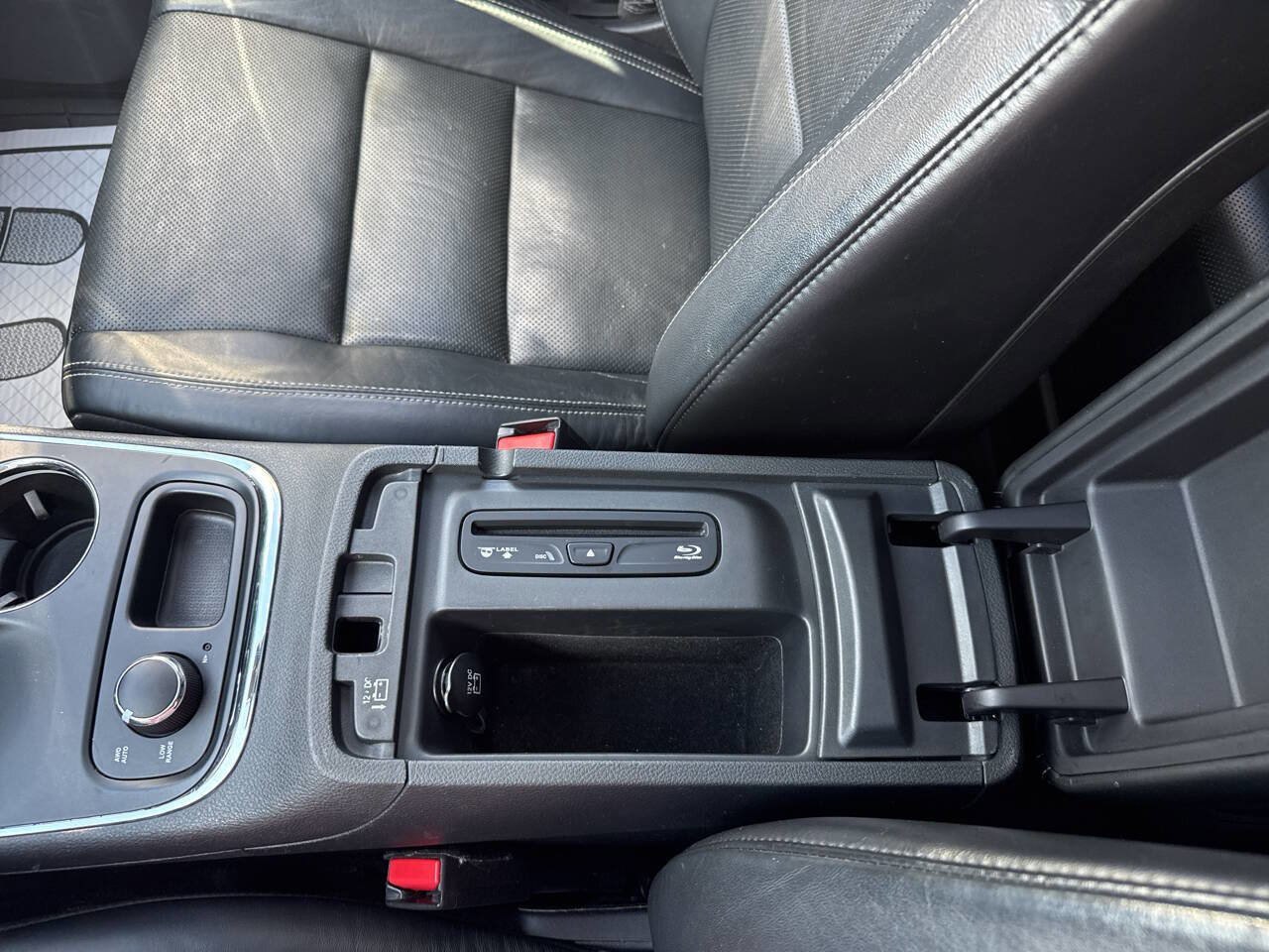 Used 2015 Dodge Durango Citadel w/ Technology Group AWD/4WD image 40