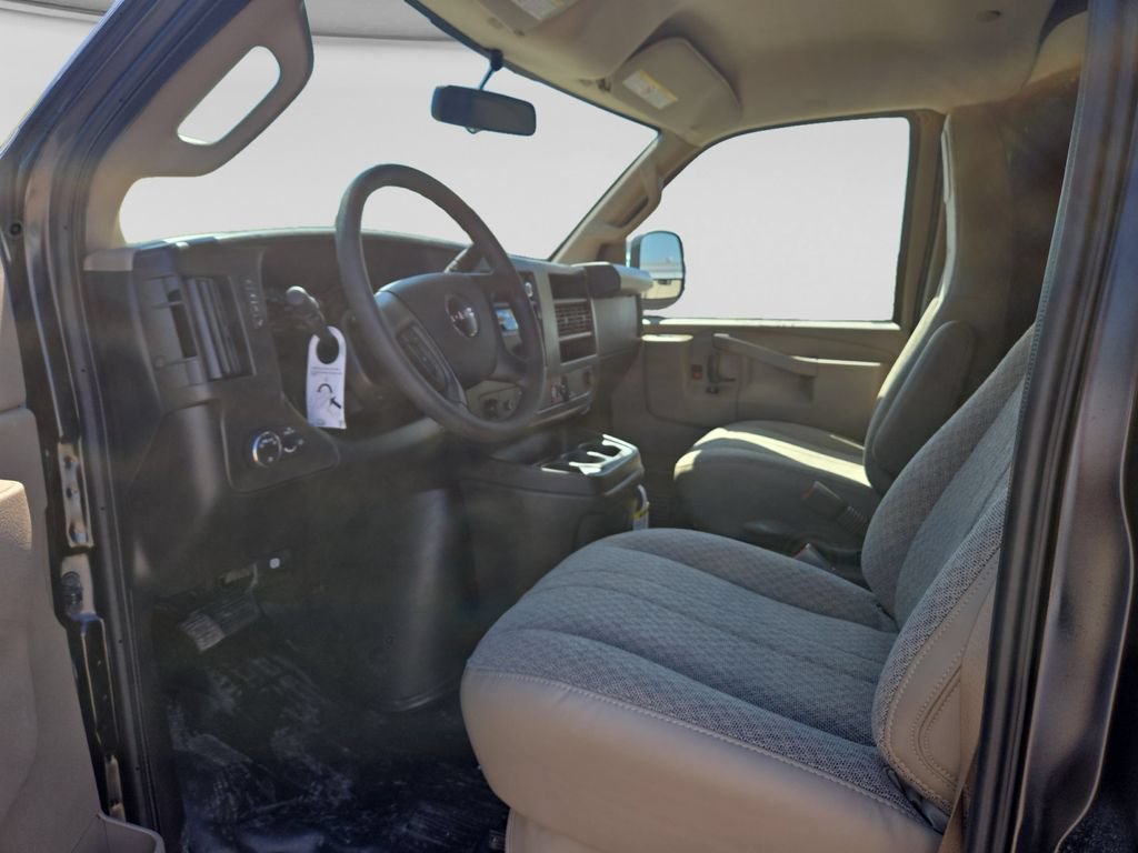 New 2026 GMC Savana 2500 w/ Driver Convenience Package RWD image 19