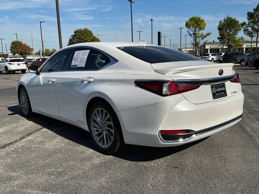 Used 2019 Lexus ES 300h FWD image 5