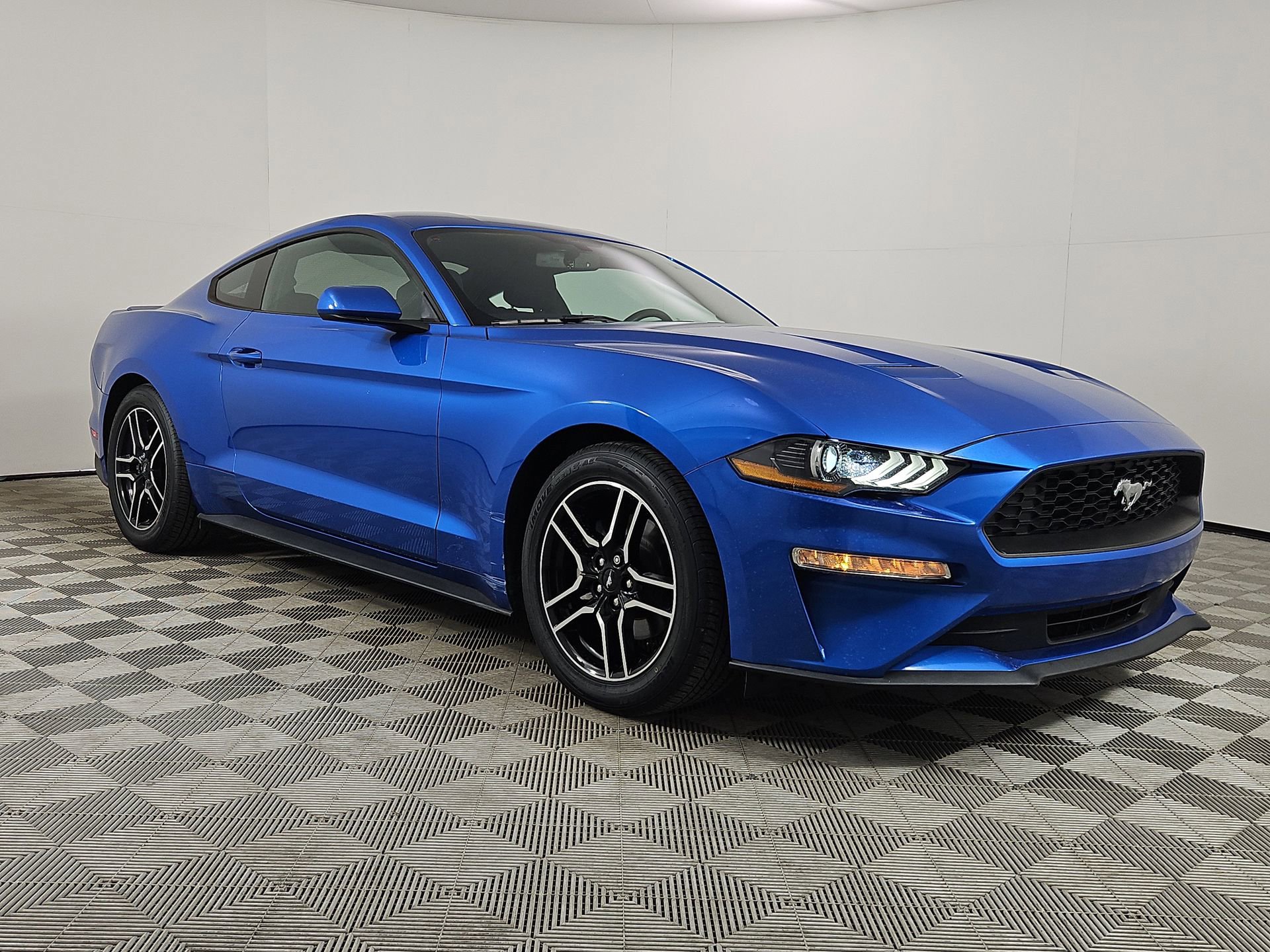 Used 2019 Ford Mustang Coupe w/ Equipment Group 101A