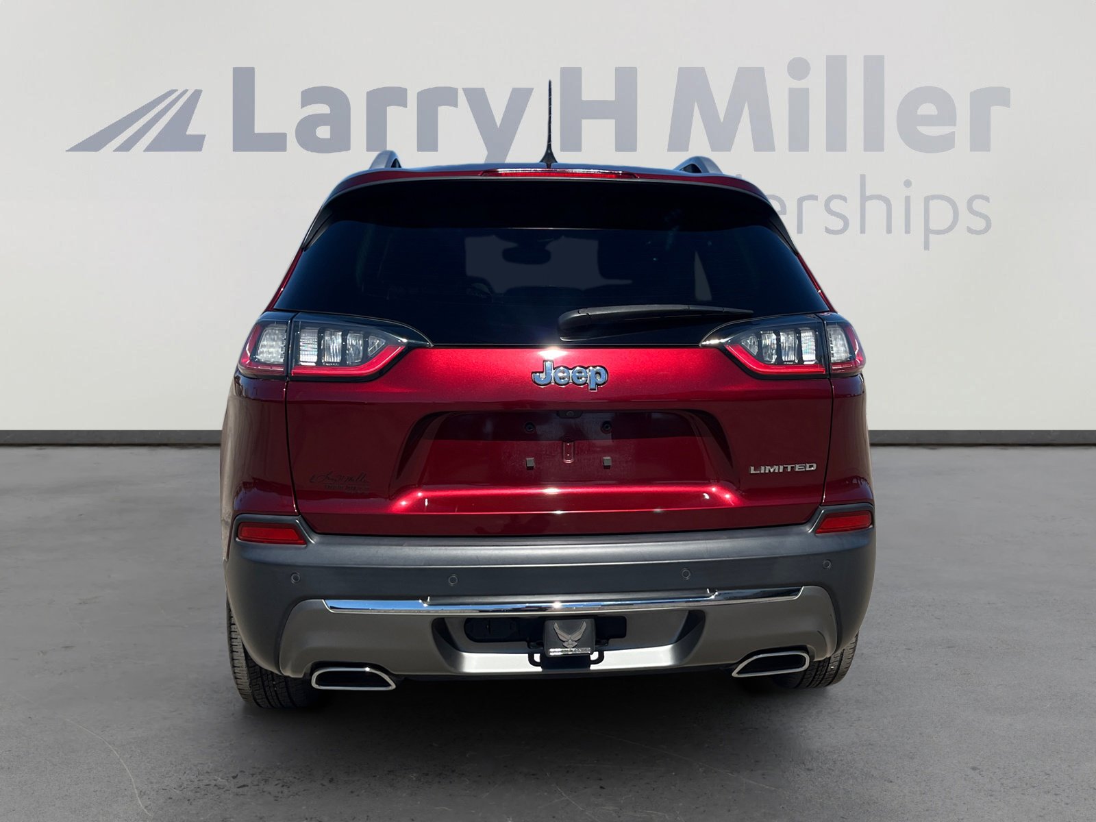 Used 2020 Jeep Cherokee Limited w/ Technology Group image 4