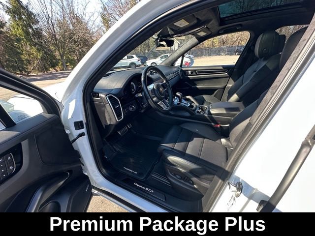 Used 2023 Porsche Cayenne GTS image 12
