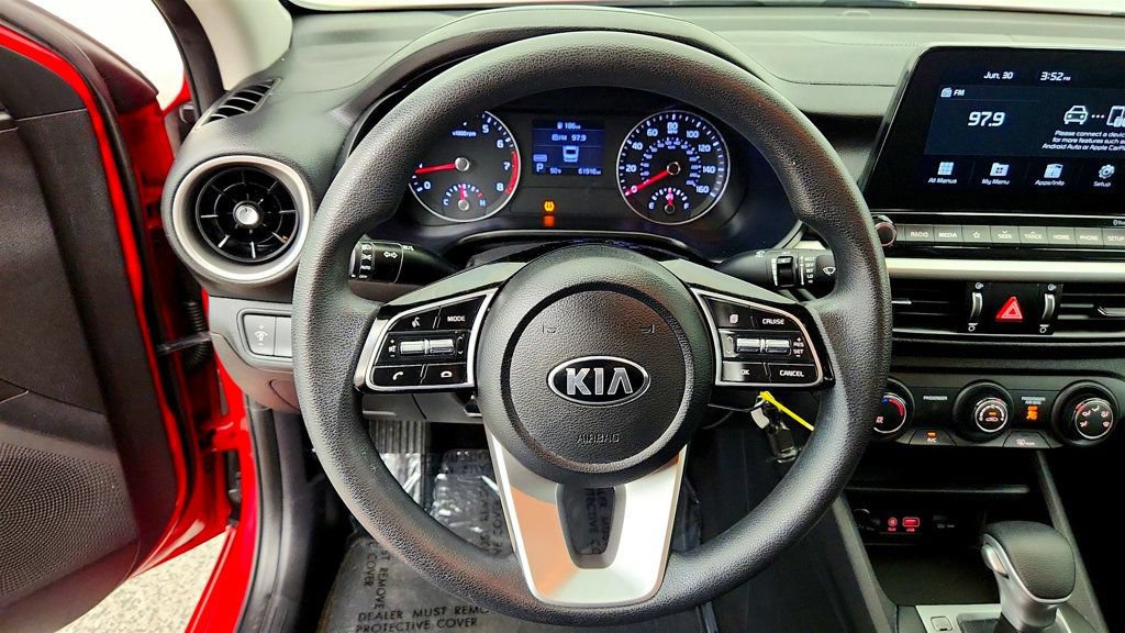 Used 2021 Kia Forte LXS FWD image 14