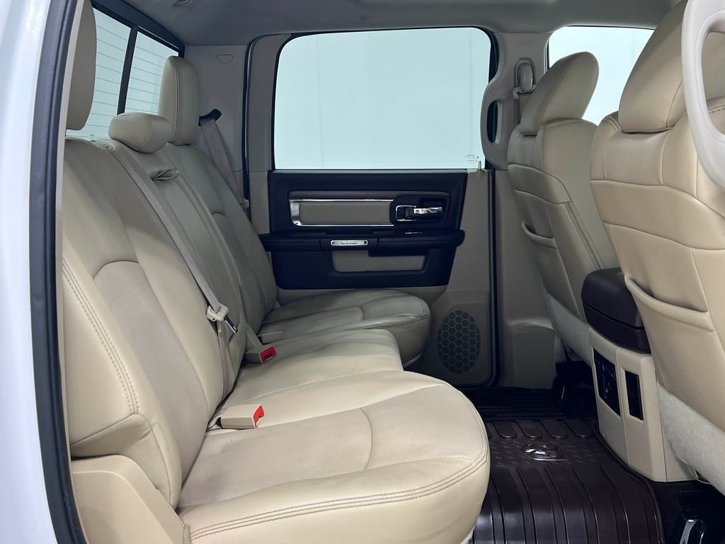 Used 2014 RAM 1500 Laramie w/ Convenience Group AWD/4WD image 34