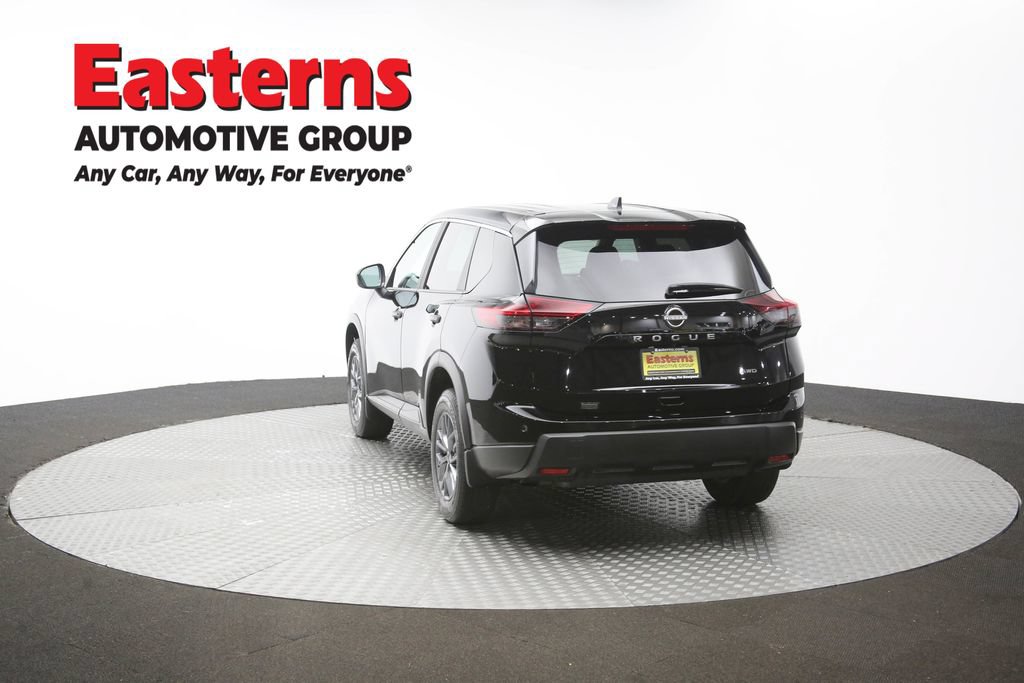 Used 2024 Nissan Rogue S AWD/4WD image 66