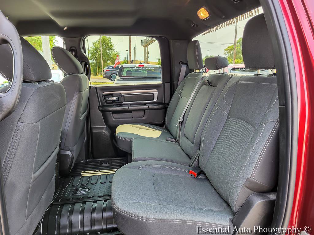 Used 2023 RAM 1500 Warlock AWD/4WD image 11