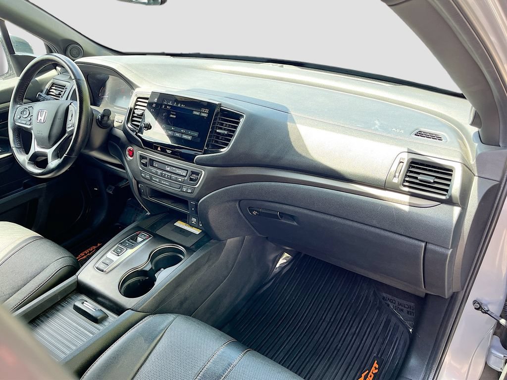 Used 2022 Honda Passport TrailSport image 30