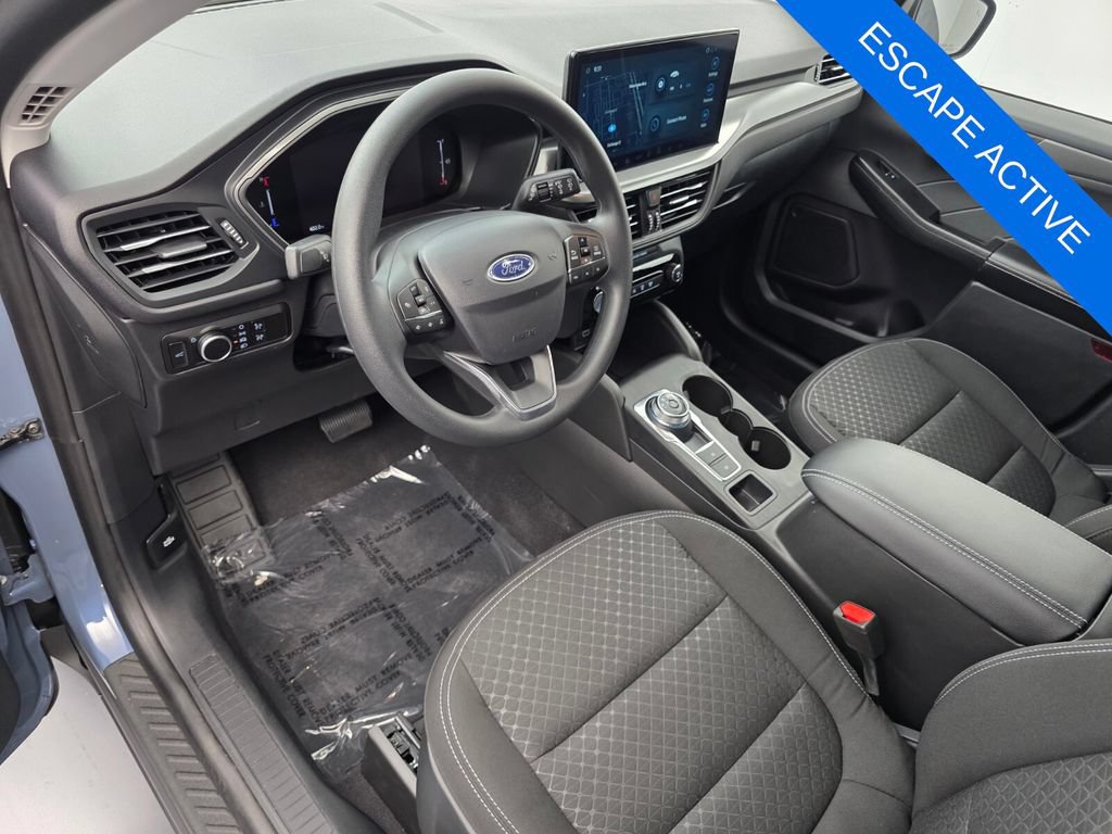 Used 2026 Ford Escape Active w/ Tech Pack #1 FWD image 10
