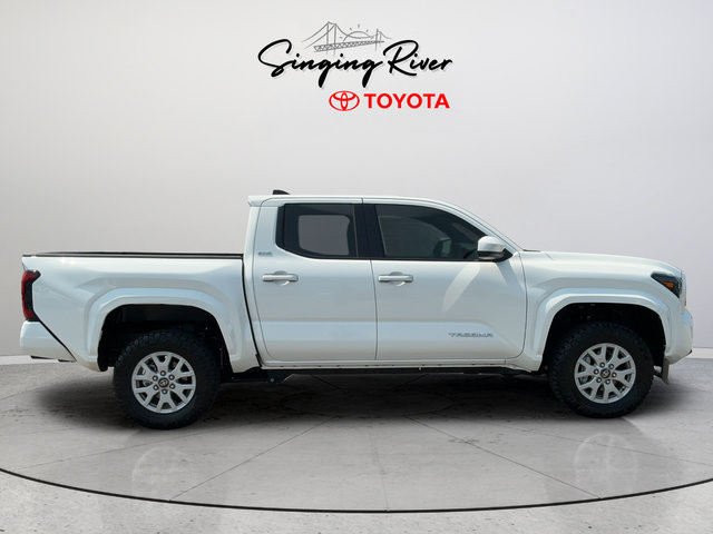 Used 2026 Toyota Tacoma SR5 AWD/4WD image 8